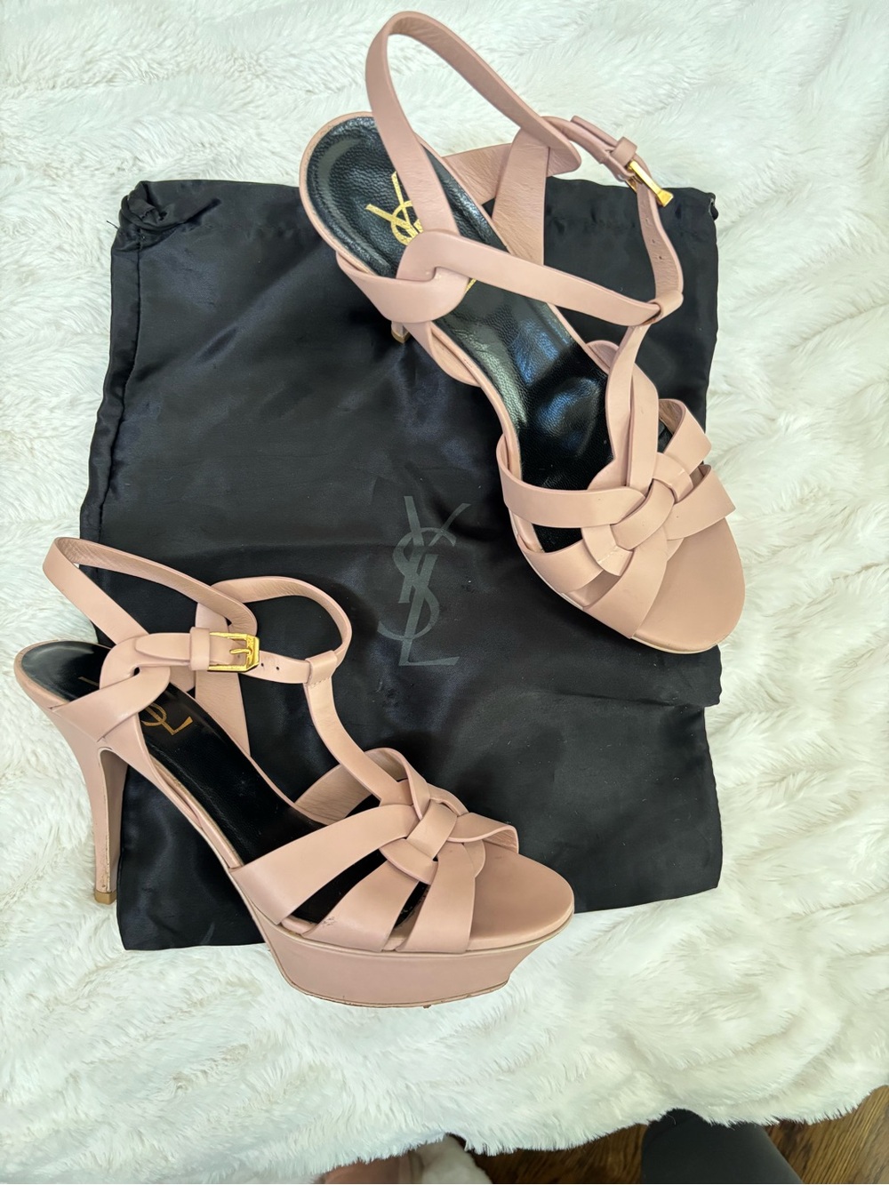 Saint Laurent Nude Pink Leather Knot Platform Heels